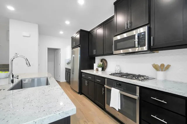 $1,089,000 | 5851 Midnight Place, Unit G, Dublin, CA 94568