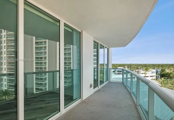 $326,000 | Marina Grande on Halifax, Holly Hill, FL 32117
