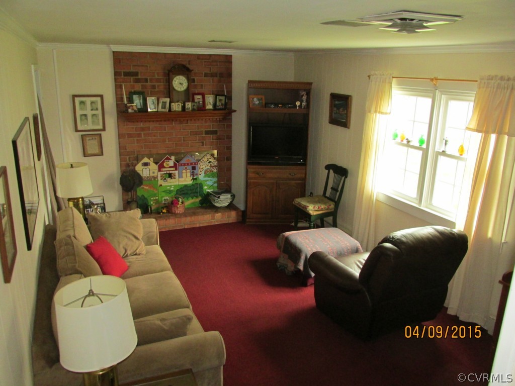 10113 Flanders Road Henrico, VA 23228 - Photo 11 of 20 Gallery Image 11