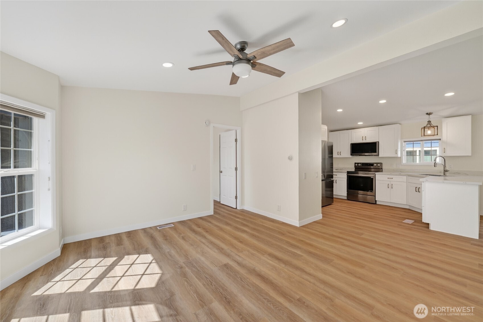 8319 Shintaffer Road Blaine, WA 98230 - Photo 12 of 40 Gallery Image 12