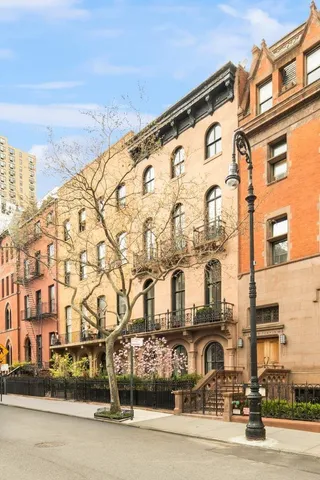 $13,995,000 | 243 East 17th Street | Gramercy