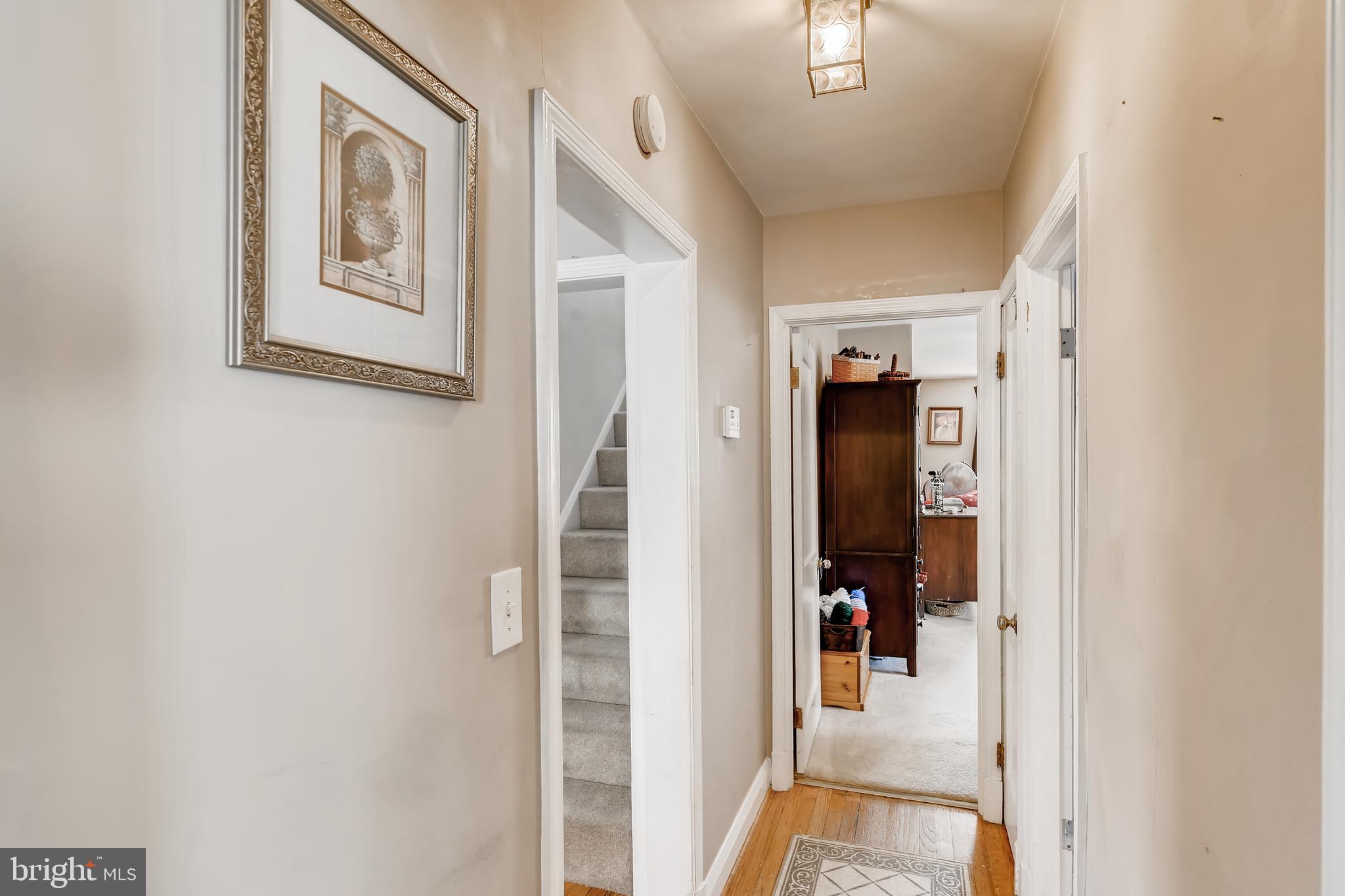8006 Highpoint Road Baltimore, MD 21234 - Photo 21 of 34 Hallway/main level