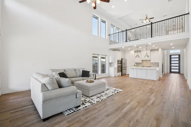 $675,000 | 1140 Bryson Rdg Trail, Leander, TX 78641