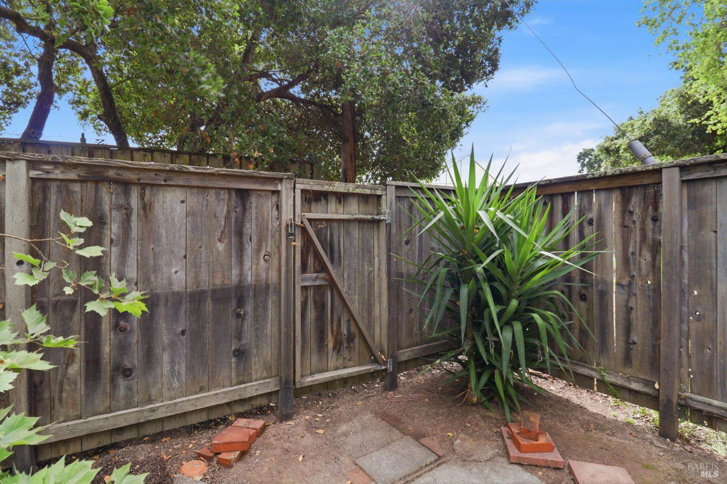 88 Martin Drive Novato, CA 94949 - Photo 32 of 33