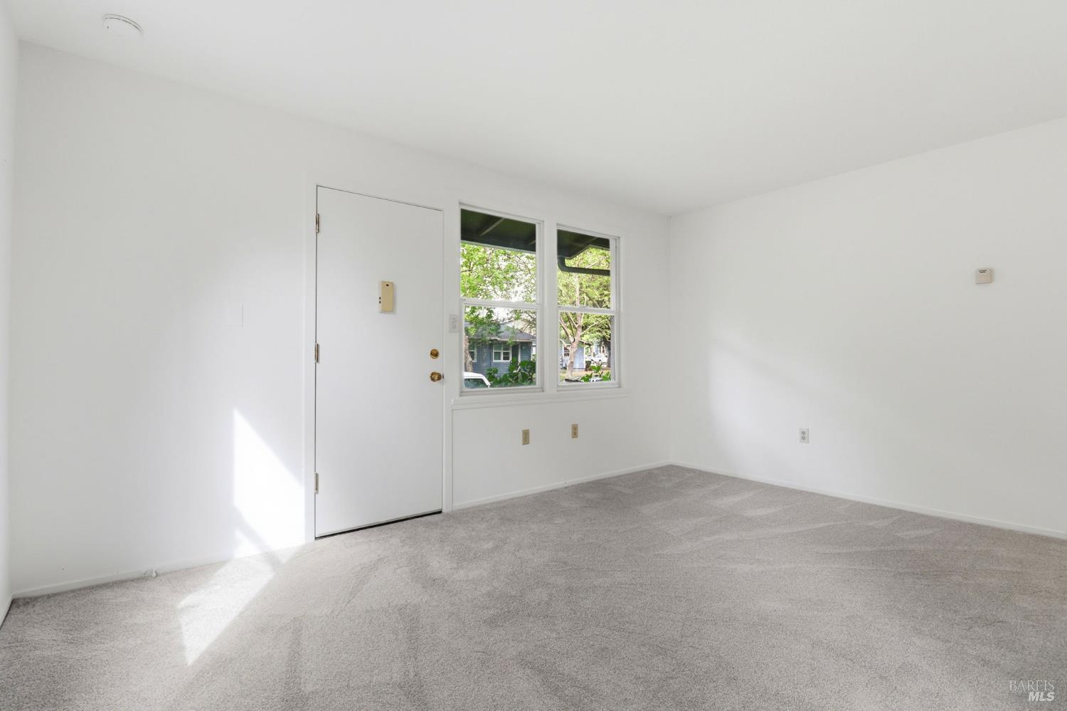 88 Martin Drive Novato, CA 94949 - Photo 6 of 33