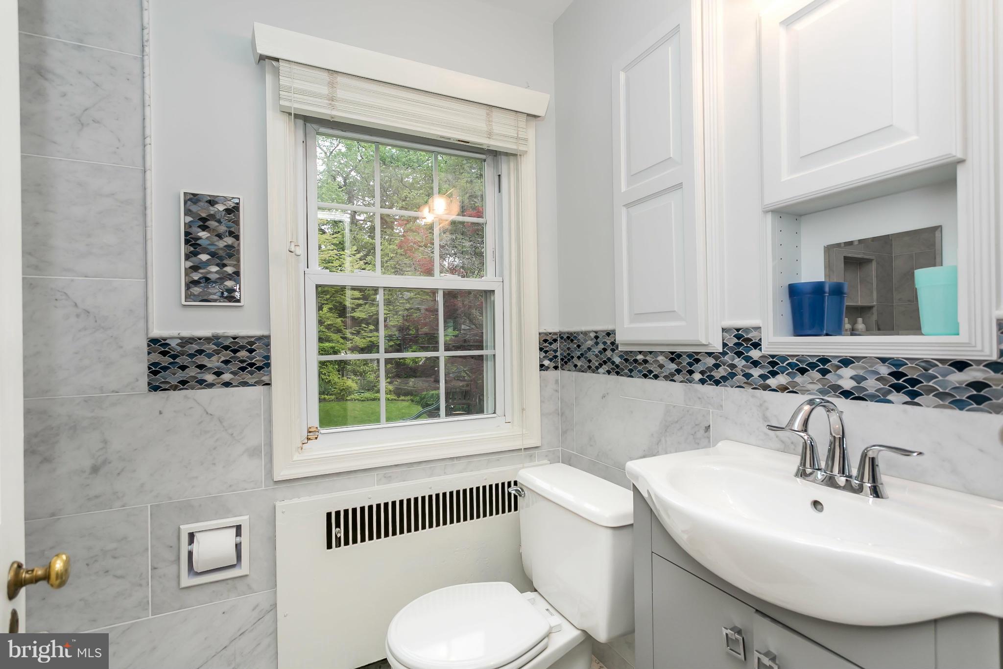 7100 Sheffield Road Baltimore, MD 21212 - Photo 13 of 30 Bath