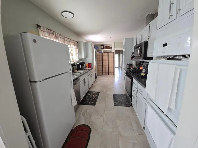 $1,850,000 | 5985 Monterey Road, Gilroy, CA 95020