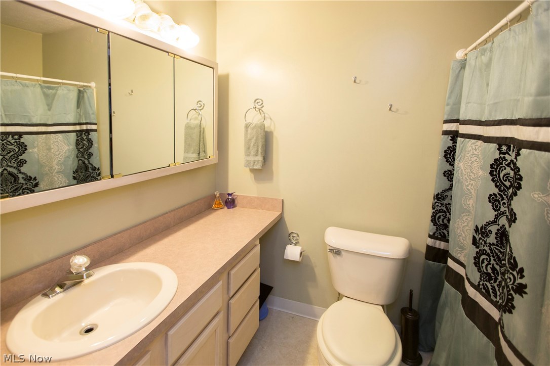 5244 Main Avenue North Ridgeville, OH 44039 - Photo 22 of 32