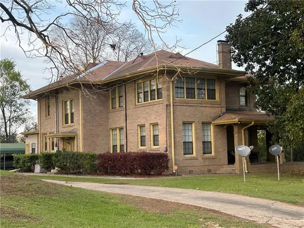 $299,900 | 1228 Highland Park Drive, Natchitoches, LA 71457