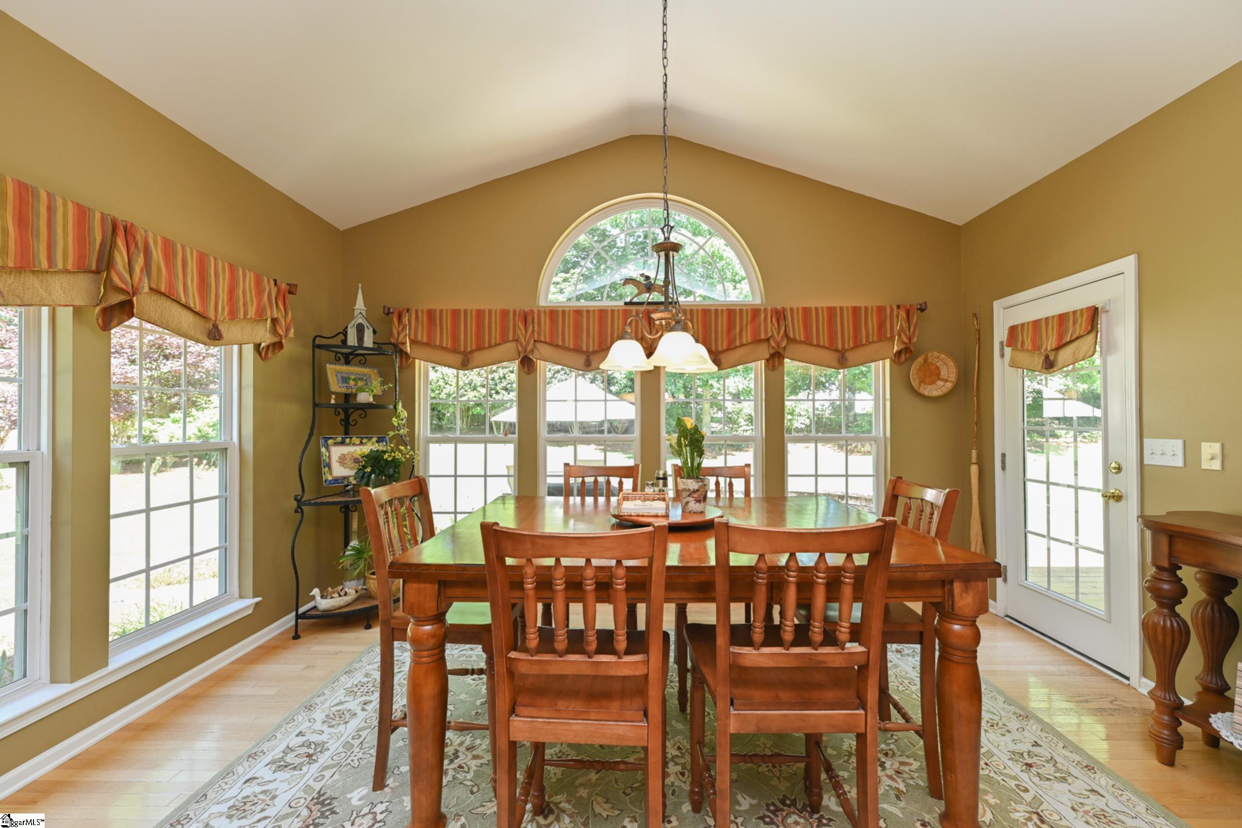 327 Selden Way Fountain Inn, SC 29644 - Photo 17 of 36