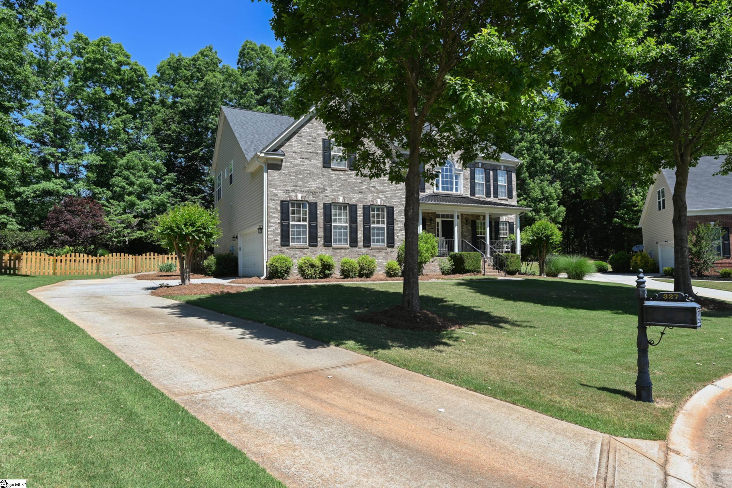 327 Selden Way Fountain Inn, SC 29644 - Photo 2 of 36