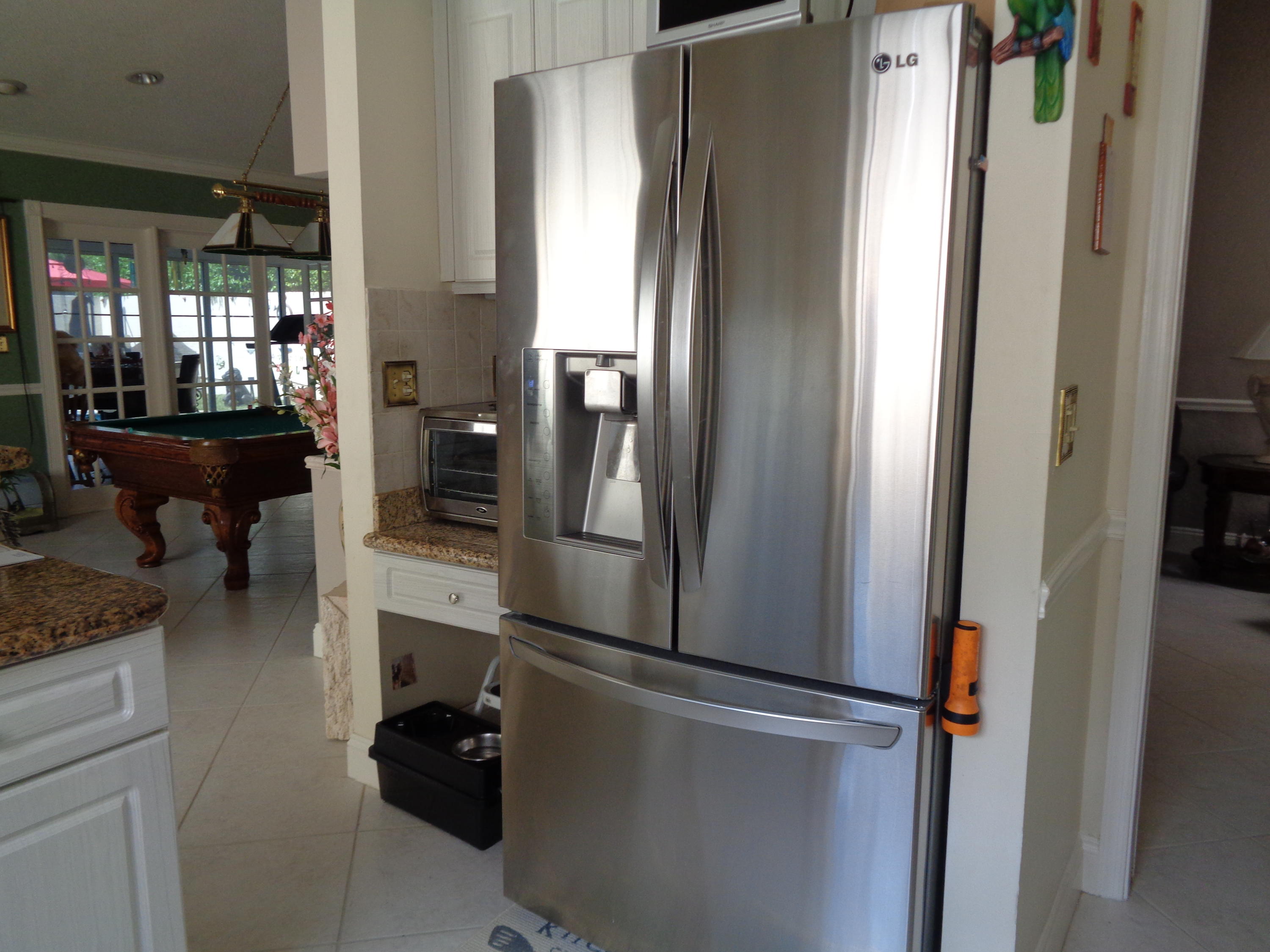 7566 Solimar Circle Boca Raton, FL 33433 - Photo 13 of 65 Kitchen