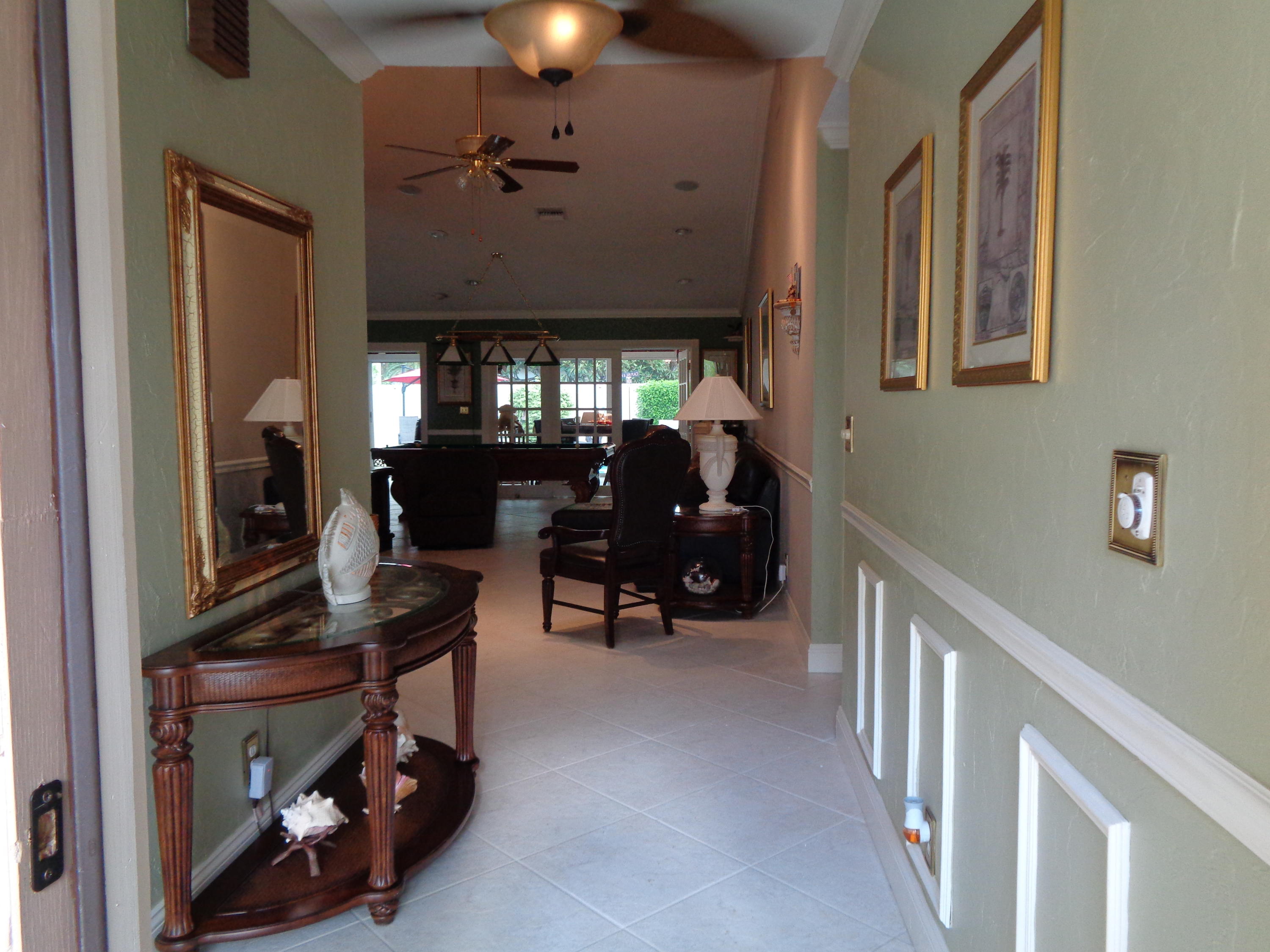 7566 Solimar Circle Boca Raton, FL 33433 - Photo 4 of 65 Foyer