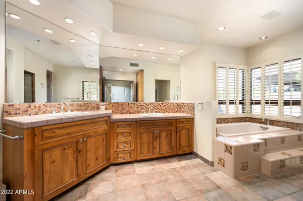 $18,000 | 9492 East Sundance Trail, Scottsdale, AZ 85262