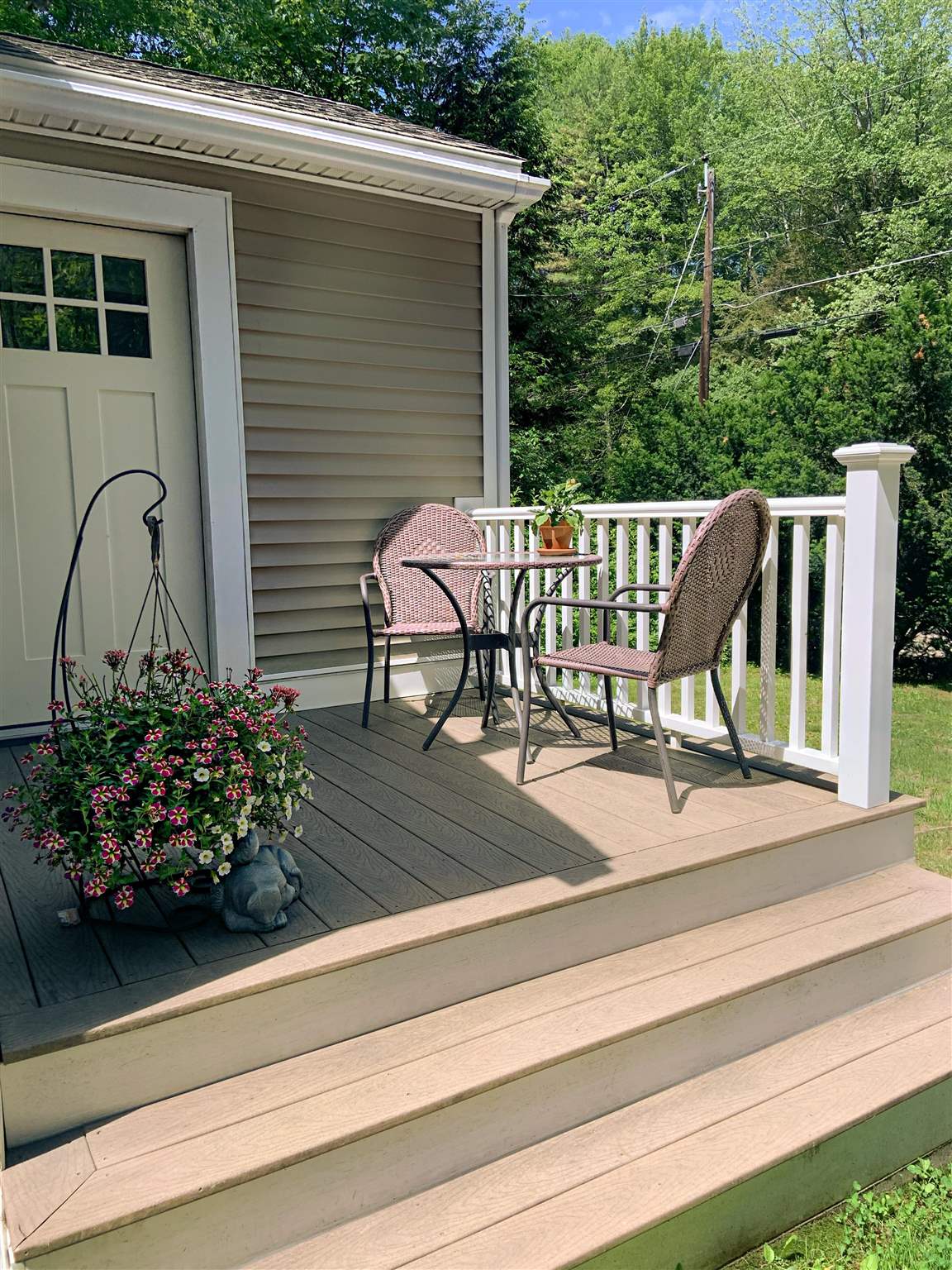 331 Berry River Road Barrington, NH 03825 - Photo 2 of 28