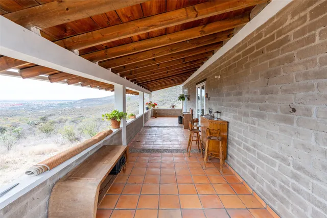 a view of a outdoor space with sitting space