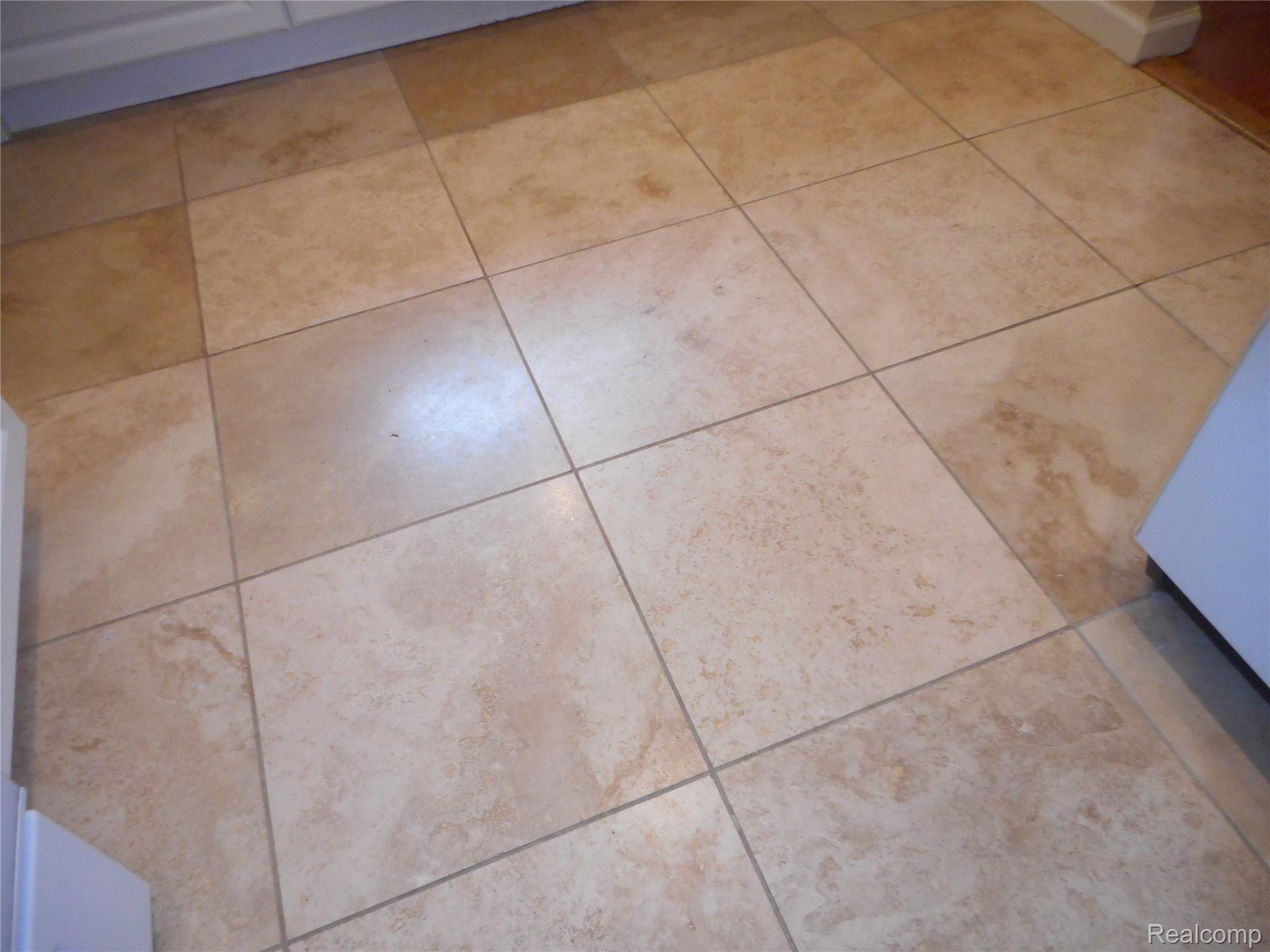 2249 Dunstable Road Birmingham, MI 48009 - Photo 11 of 27 2249 Dunstable_11.JPG