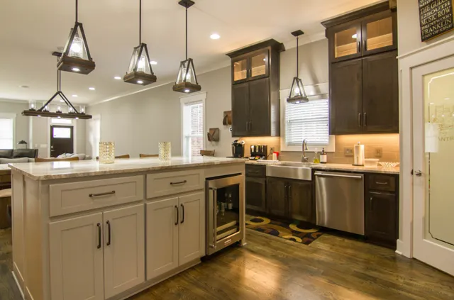 $3,500 | 910 11th Avenue North, Unit A, Nashville, TN 37208