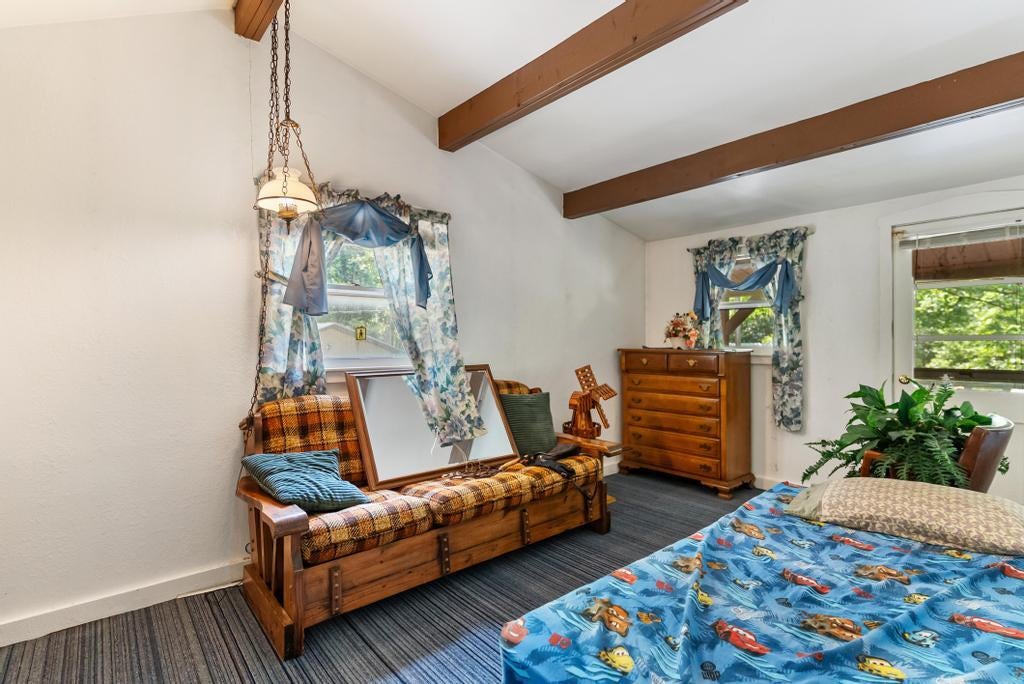 6460 White Road Indian River, MI 49749 - Photo 15 of 41 Gallery Image 15