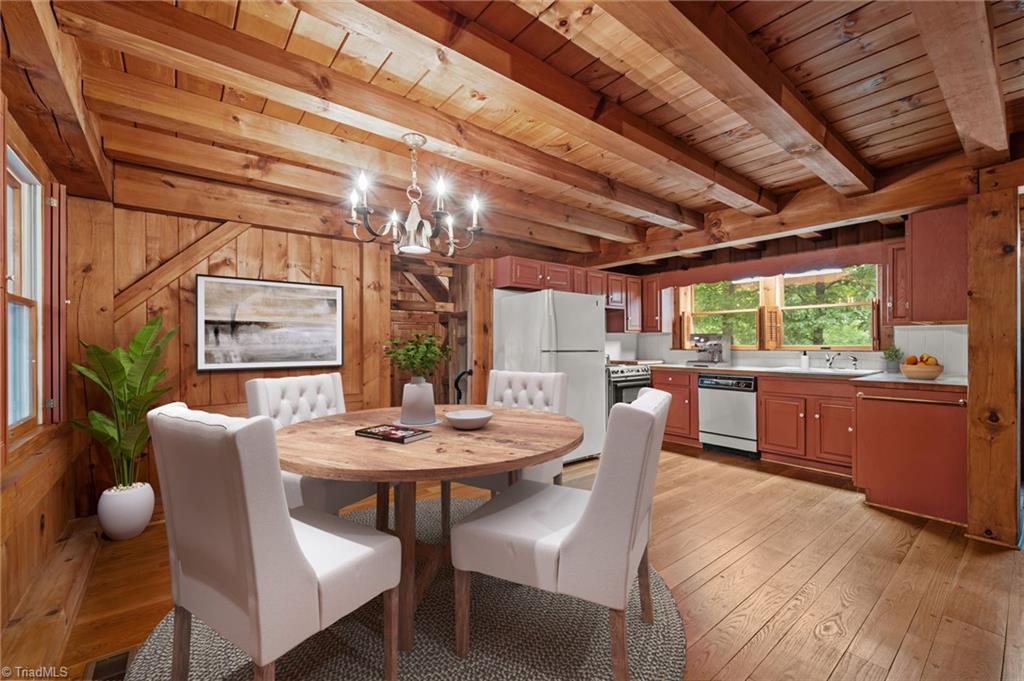 3323 North Rockingham Road Greensboro, NC 27407 - Photo 4 of 35