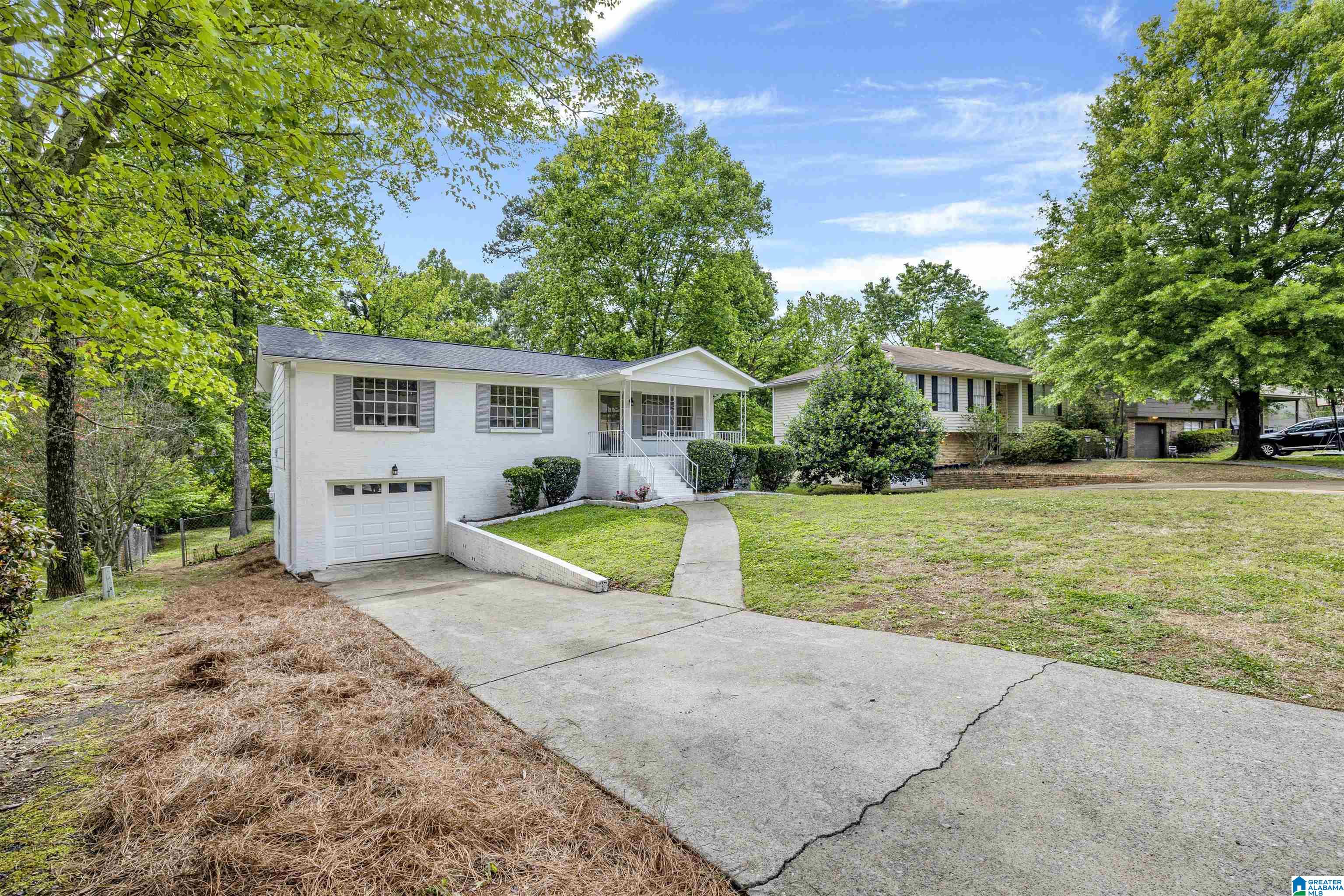 2608 Shoemaker Street Birmingham, AL 35235 - Photo 2 of 29