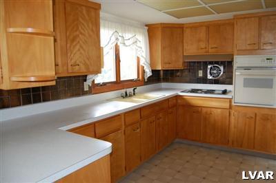74 Rutt Road Bangor, PA 18013 - Photo 8 of 17 Gallery Image 8