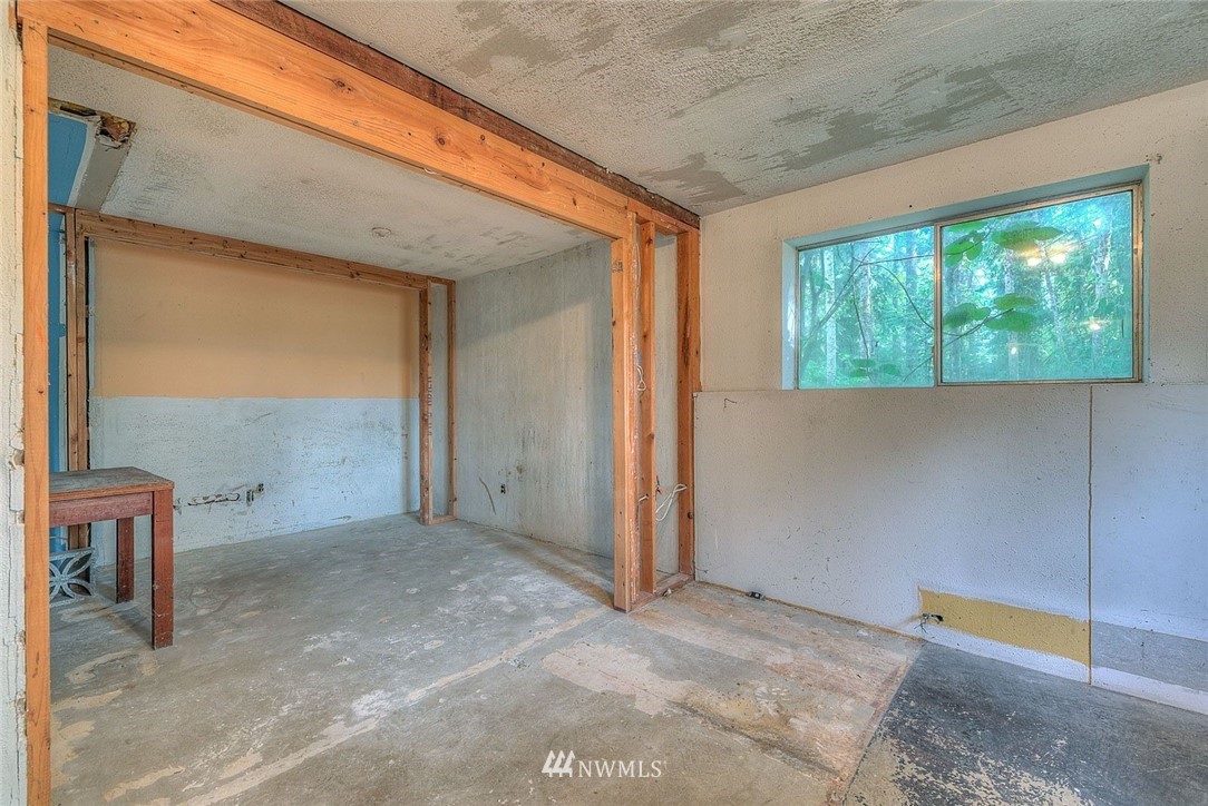 10979 Glenwood Road Southwest Port Orchard, WA 98367 - Photo 25 of 25 Gallery Image 25