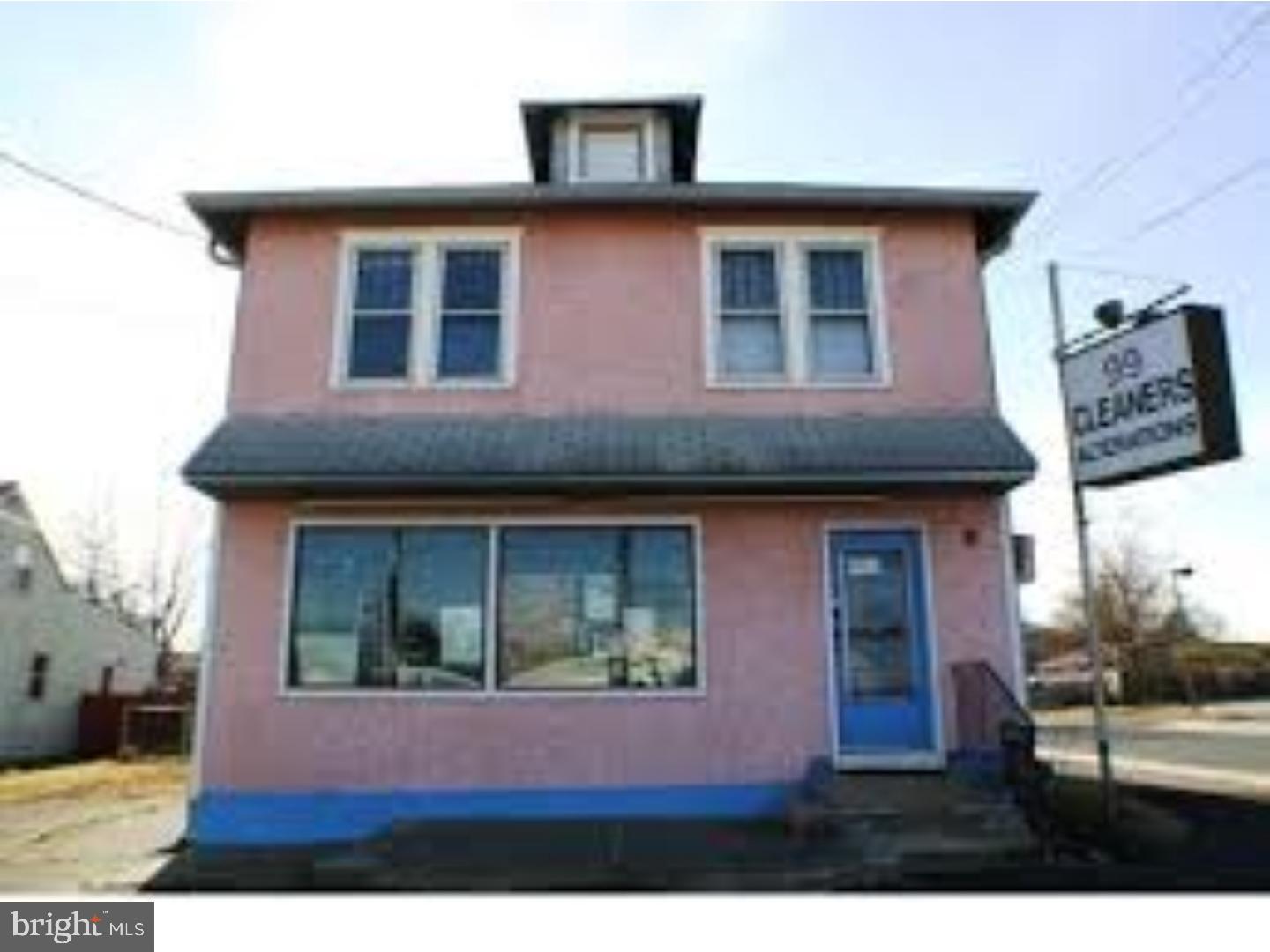 606 Warwick Road Magnolia, NJ 08049 - Photo 1 of 3