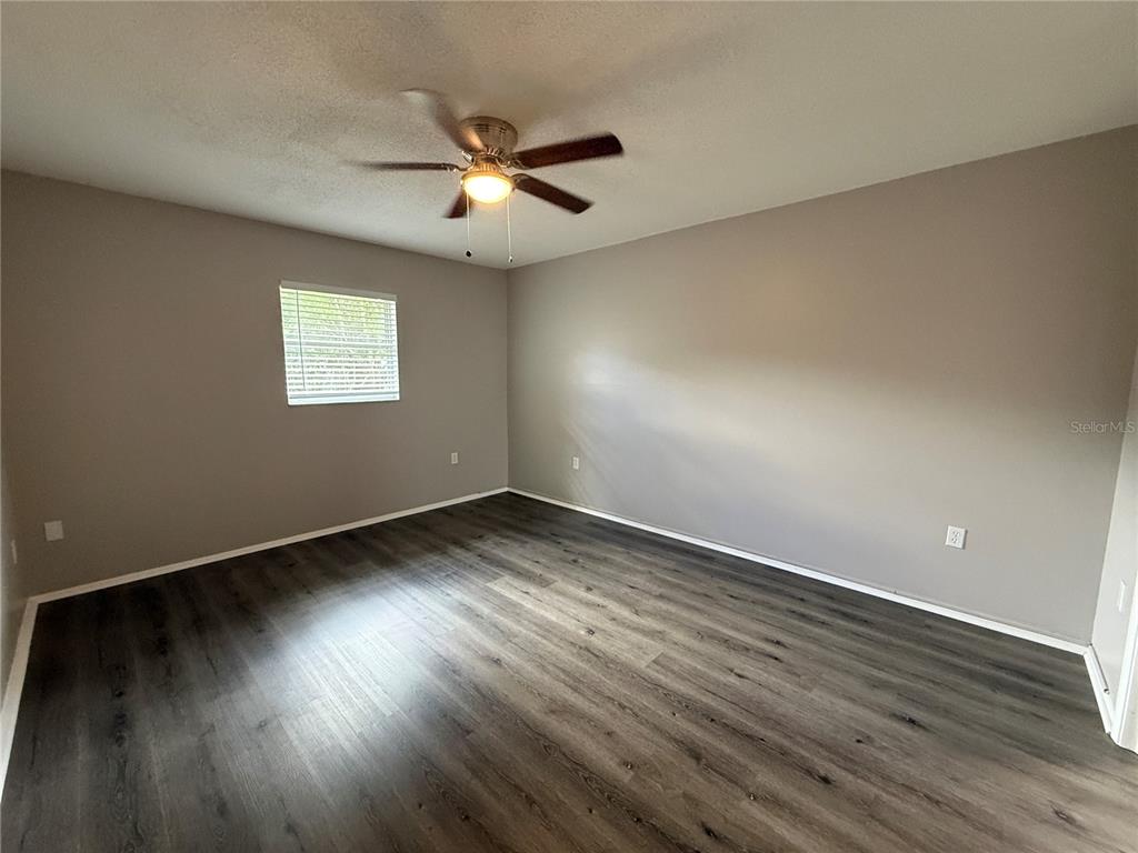 364 Briarwood Road Venice, FL 34293 - Photo 14 of 20