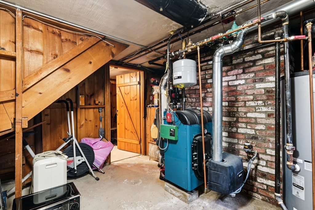 56 Conrad Road Melrose, MA 02176 - Photo 31 of 42 Gallery Image 31