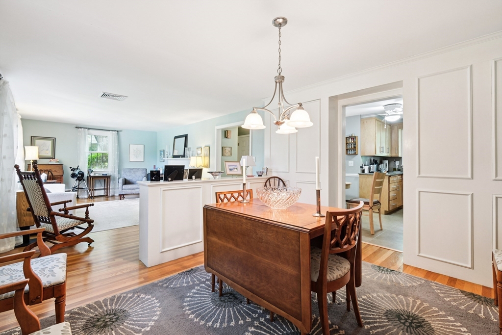 56 Conrad Road Melrose, MA 02176 - Photo 10 of 42 Gallery Image 10