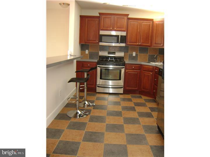 1630 Welsh Road, Unit 12B Philadelphia, PA 19115 - Photo 3 of 16