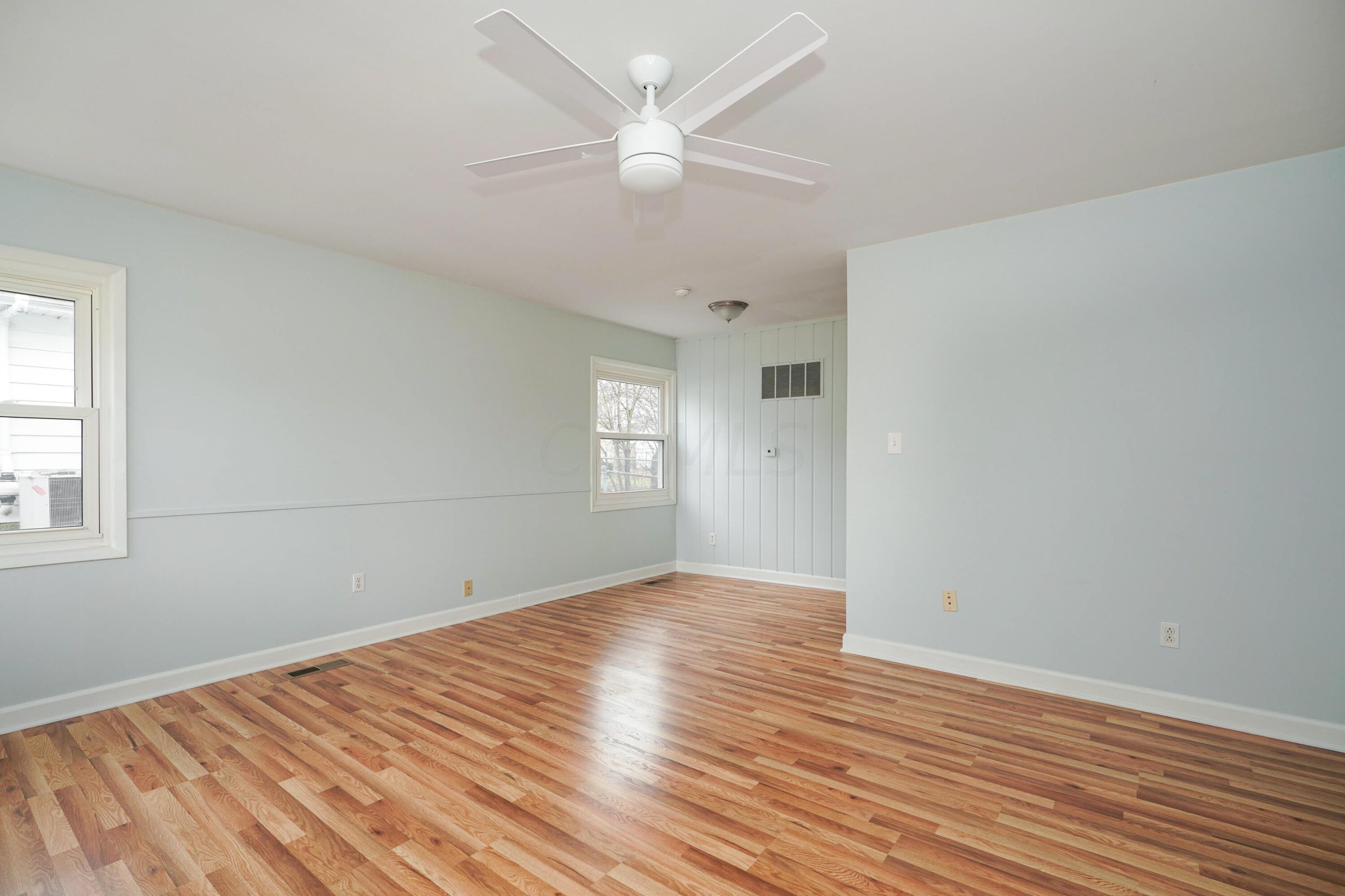 2557 Bristol Road Columbus, OH 43221 - Photo 5 of 23 Living Room to Dining Room