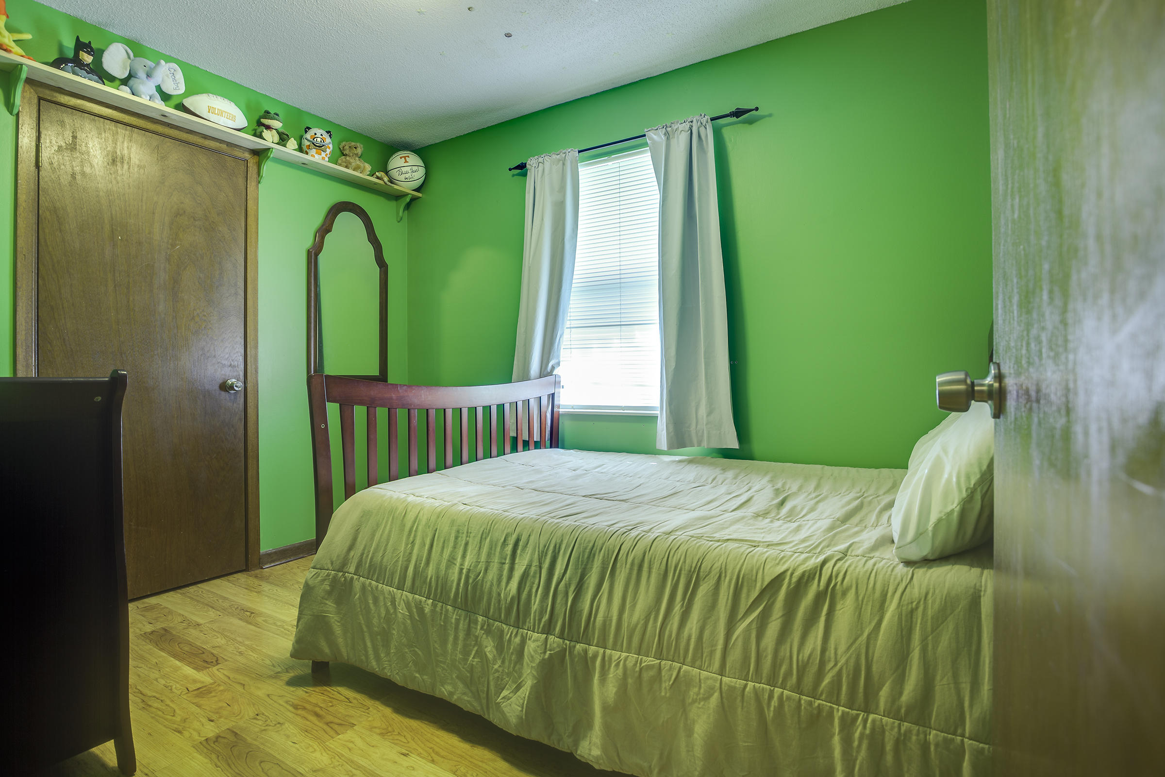 5145 Rendava Lane Northwest Knoxville, TN 37921 - Photo 21 of 29 Bedroom #3