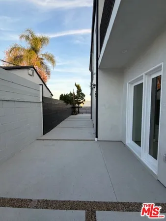 a view of a house with street