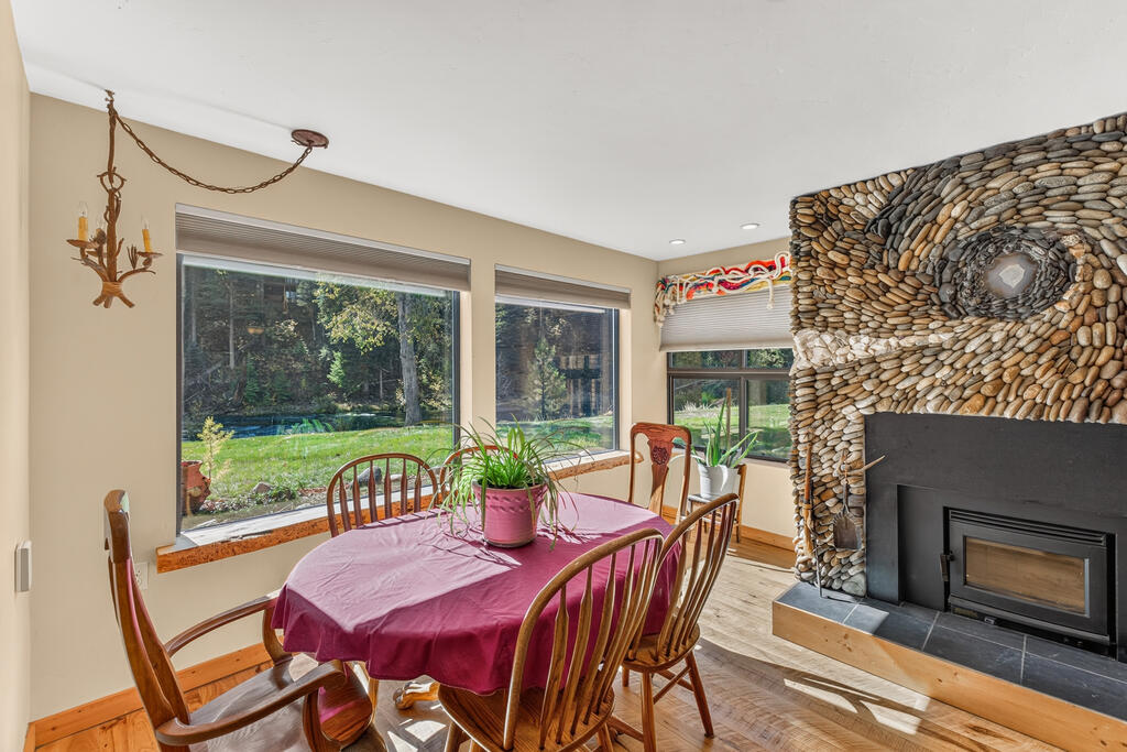 302 Mather Road, Unit C9 McCall, ID 83638 - Photo 7 of 32 Gallery Image 7