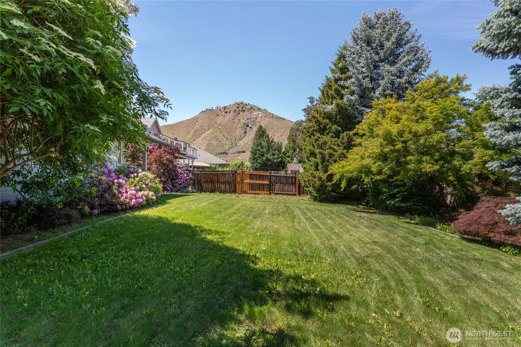 1720 Rainier Street Wenatchee, WA 98801 - Photo 19 of 32