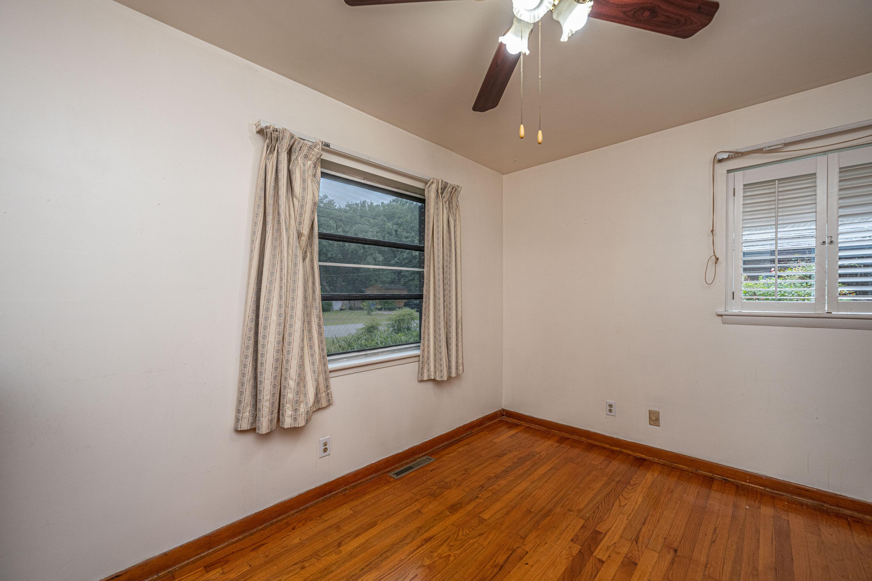 1483 Village Road Charleston, SC 29407 - Photo 16 of 34 .