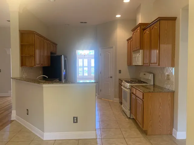 $2,995 | 4716 Plantation View Drive, Tallahassee, FL 32311