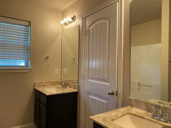 $420,000 | 319-321 Princess Place, Tyler, TX 75704