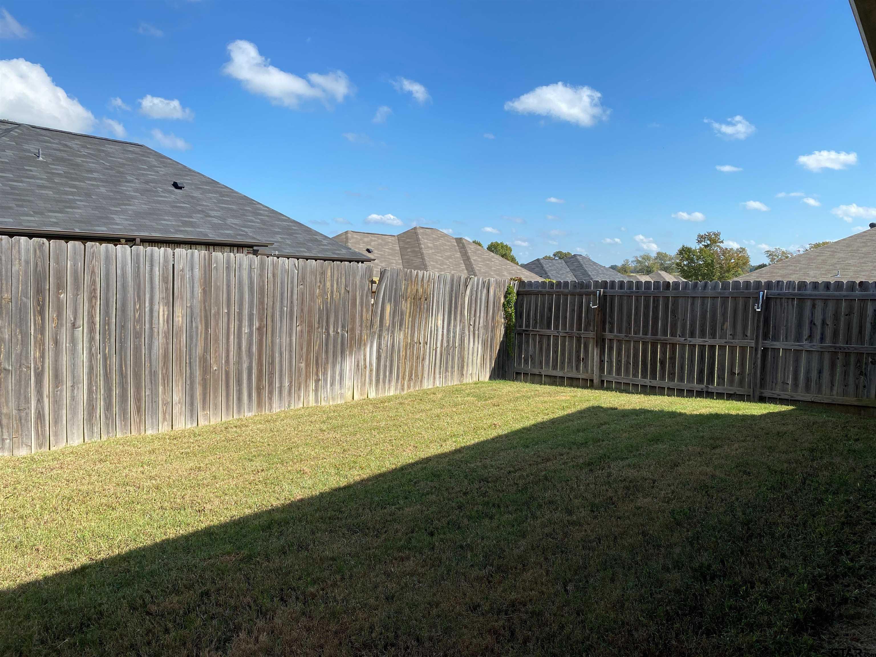 319-321 Princess Place Tyler, TX 75704 - Photo 9 of 14