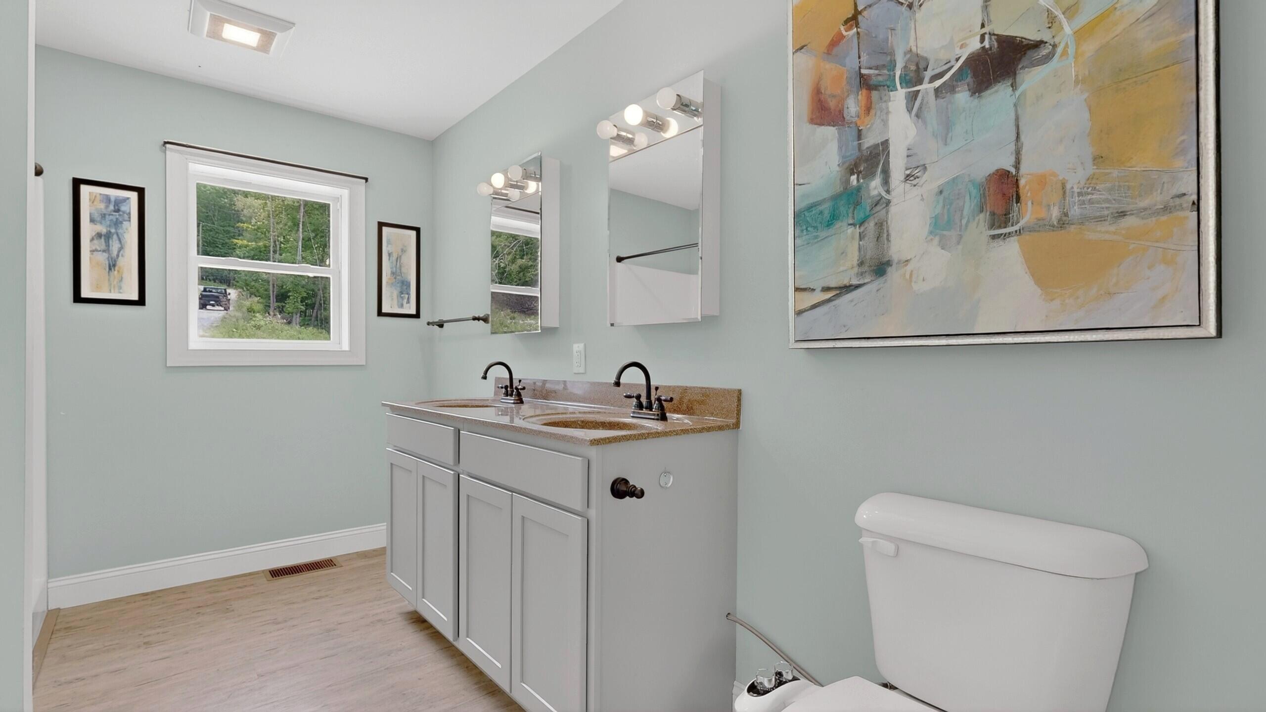 42 Hobbs Hill Road Harrison, ME 04040 - Photo 7 of 59 33