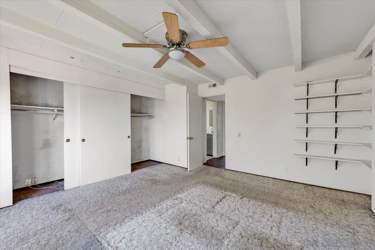 925 Raintree Place Vista, CA 92084 - Photo 24 of 33 Gallery Image 24