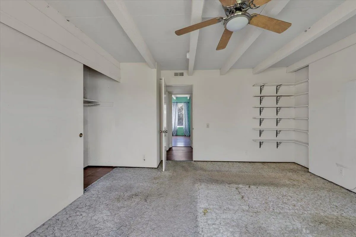 925 Raintree Place Vista, CA 92084 - Photo 25 of 33 Gallery Image 25