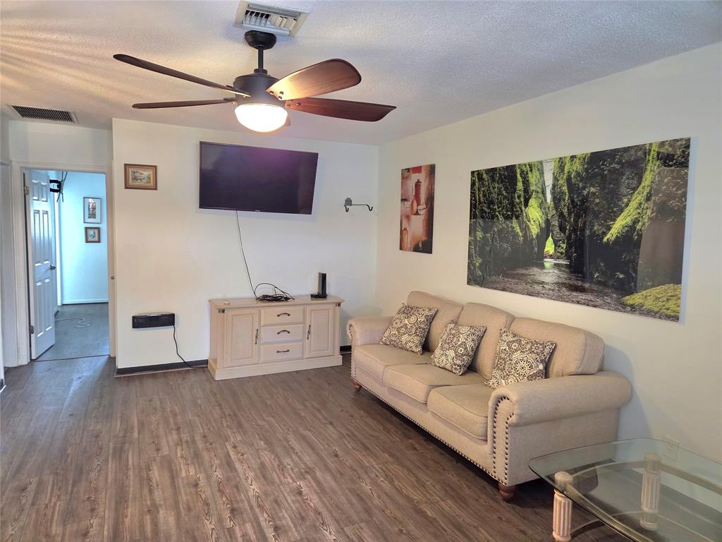 2100 Northeast 38th Street, Unit 210 Lighthouse Point, FL 33064 - Photo 2 of 12