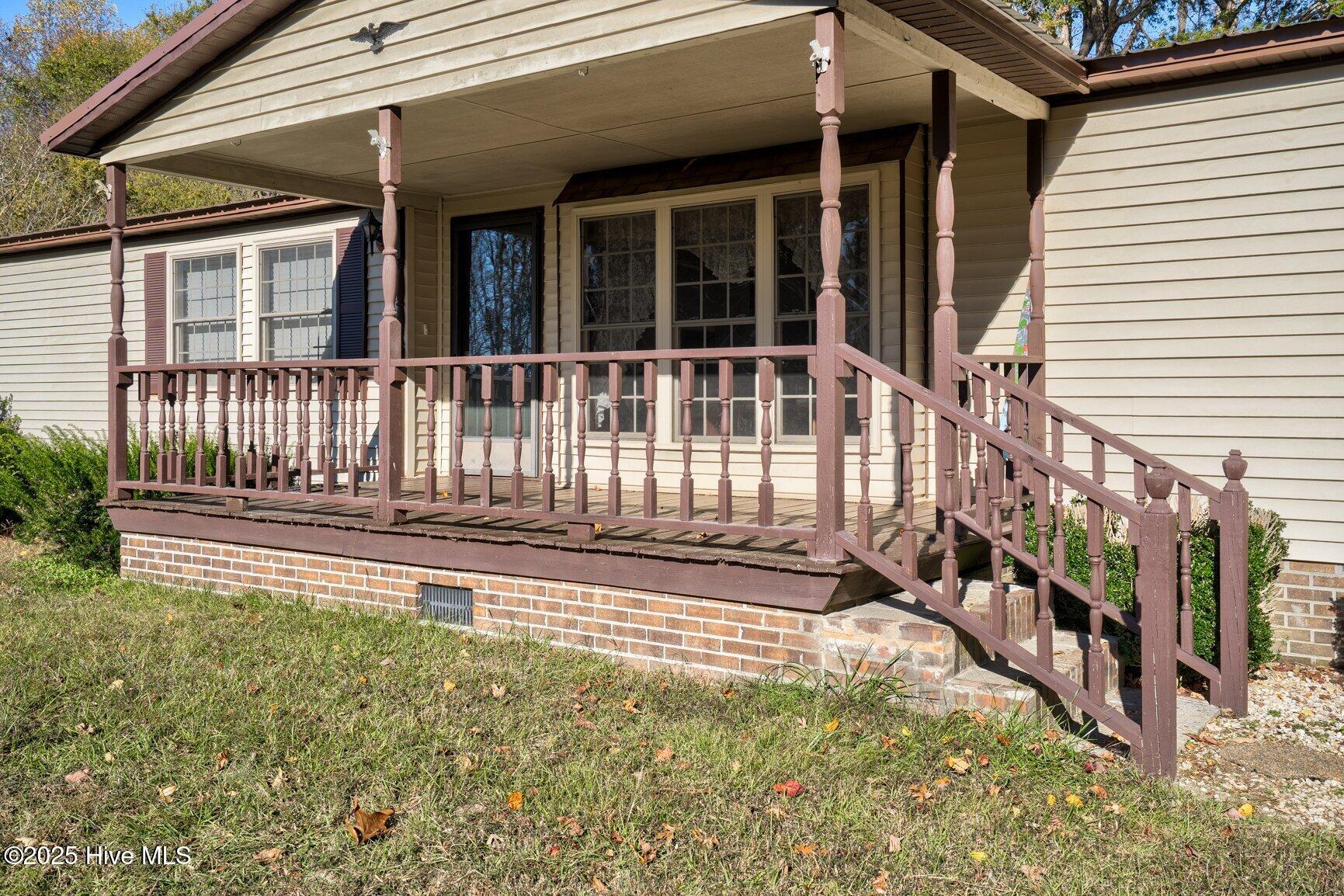11972 Straight Gate Road Whitakers, NC 27891 - Photo 4 of 32 003-11972StraightGateRoad-Whitakers-NC-2
