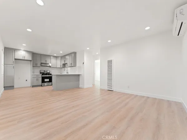$2,650 | 308 South Laurel Street, Unit C, Santa Ana, CA 92704
