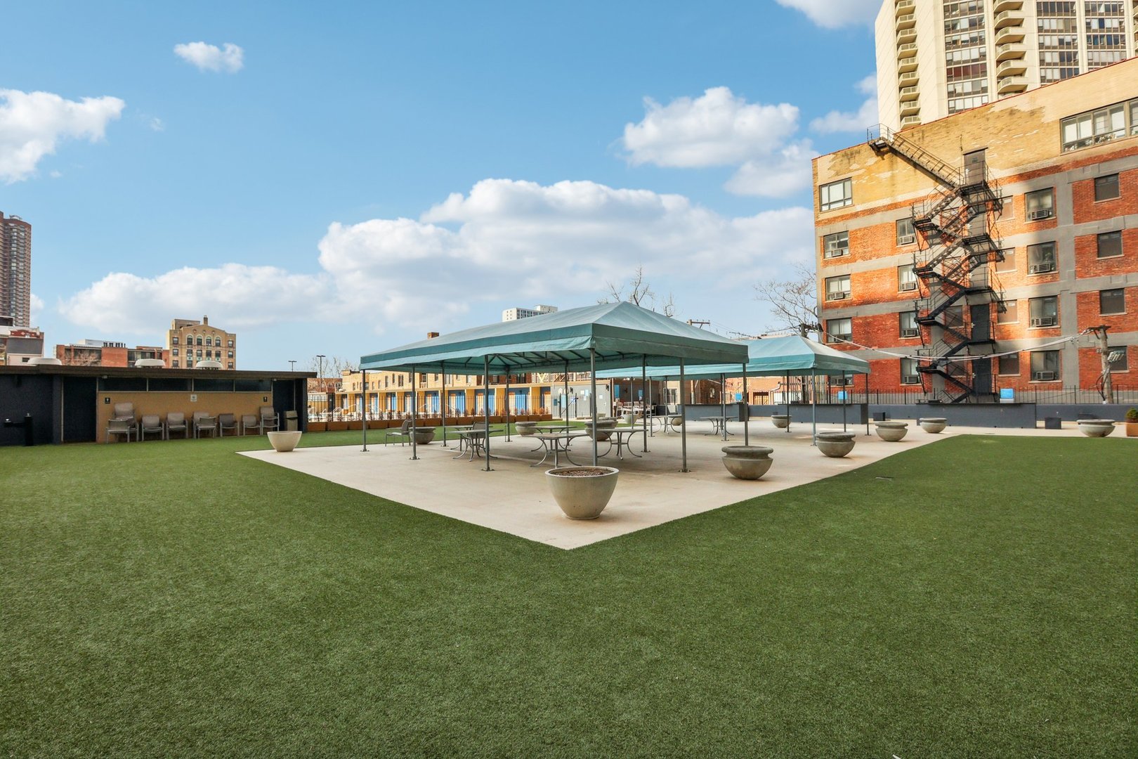 655 West Irving Park Road, Unit 2805 Chicago, IL 60613 - Photo 33 of 37 Gallery Image 33