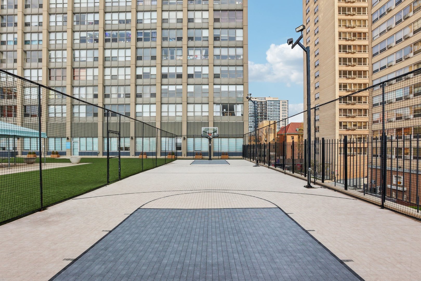 655 West Irving Park Road, Unit 2805 Chicago, IL 60613 - Photo 34 of 37 Gallery Image 34