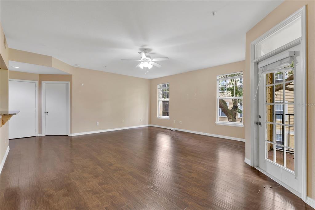 404 Summit Ridge Place, Unit 212 Longwood, FL 32779 - Photo 4 of 24 Gallery Image 4